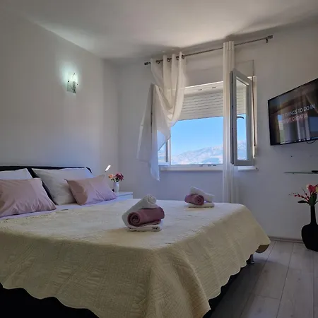 Pfeifer's Apartman Apartment