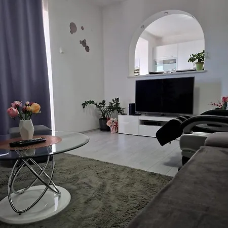 Pfeifer's Apartman Apartment *